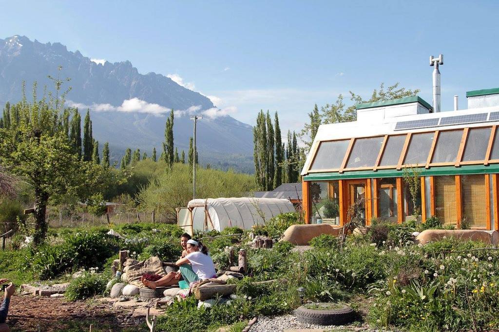 Earthship Patagonia Eco Accommodations El Bolsón Eksteriør billede